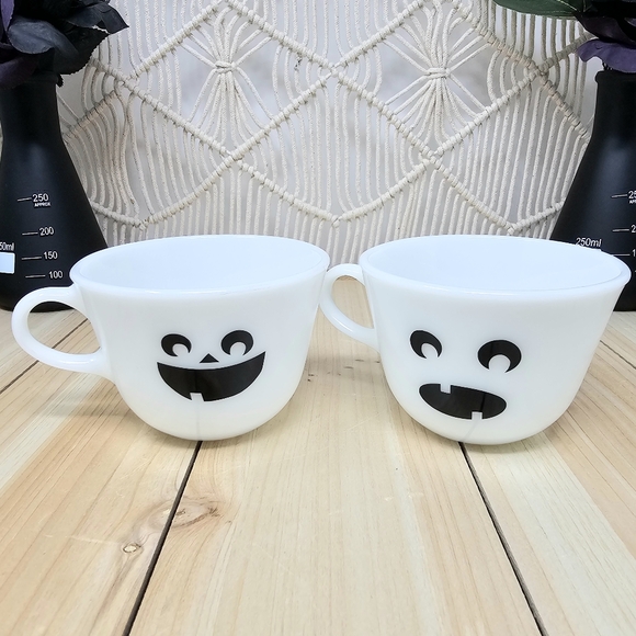 Corning Milkglass Halloween Flat Cups - Picture 3 of 11
